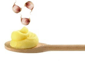 purée de pommes de terre à l'ail