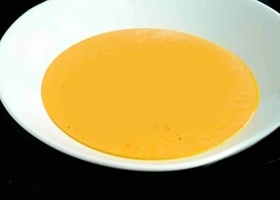 potage de lentilles corail au lait de coco