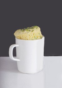 mug cake cheddar ciboulette