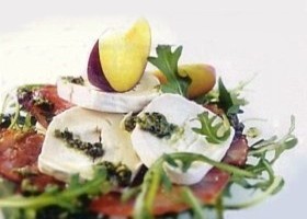 salade de chèvre aux pêches